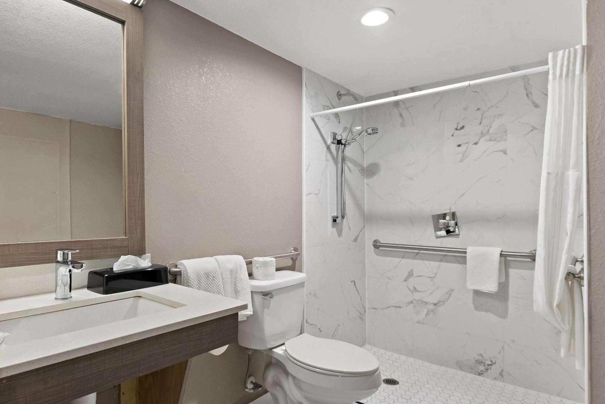 Quality Suites Wildwood - The Villages Экстерьер фото